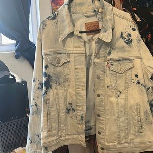 Levi’s acid wash trucker jacket